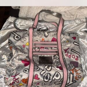 Coach poppy tote with beautiful pink inside. See description below. Beautiful!